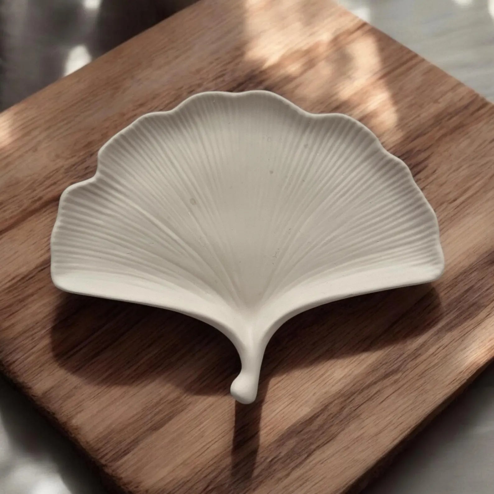 Foglia Incanto – Svuota tasche decorativo in resina – foto 3