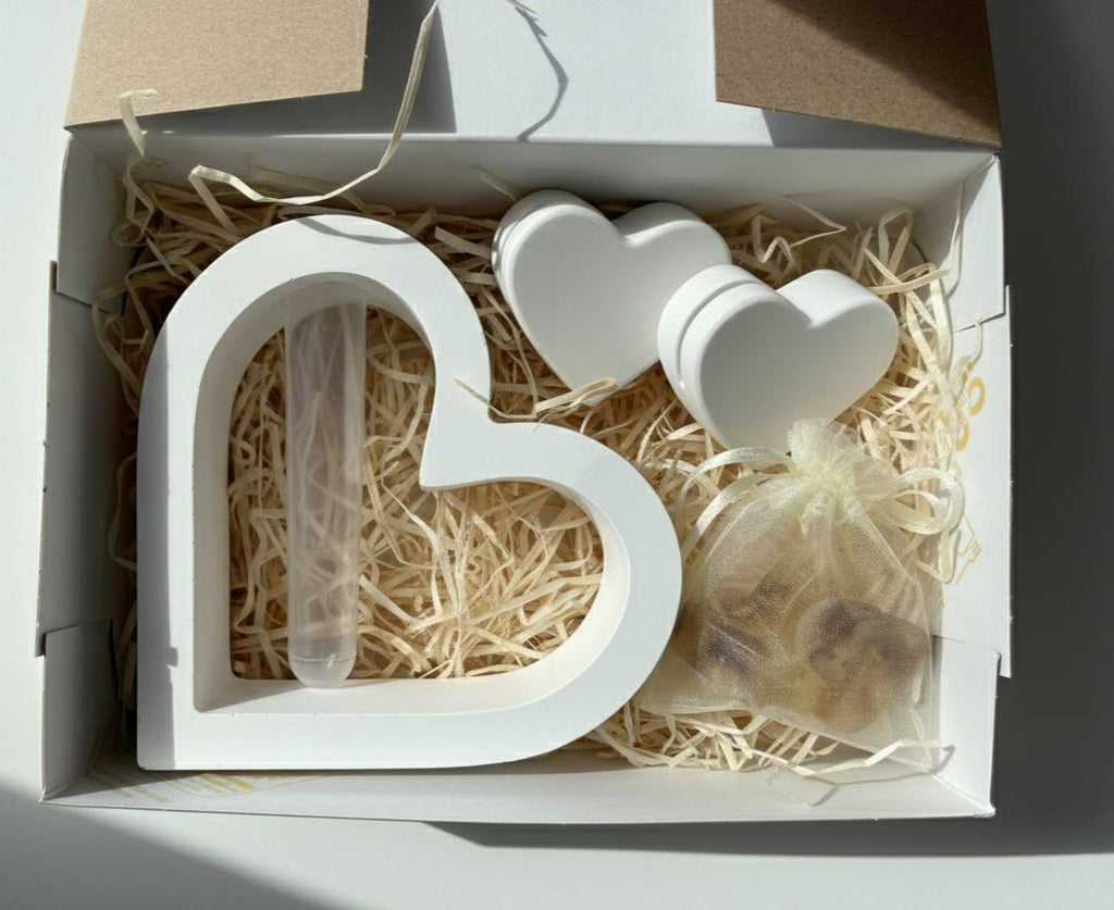 Box Radici – Regalo coppia con cuore green, portafoto e sapone alla glicerina