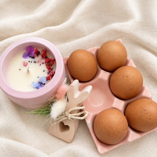 Box Pasqua Decorativa – Candela Fiorita, Coniglio e Porta Uova