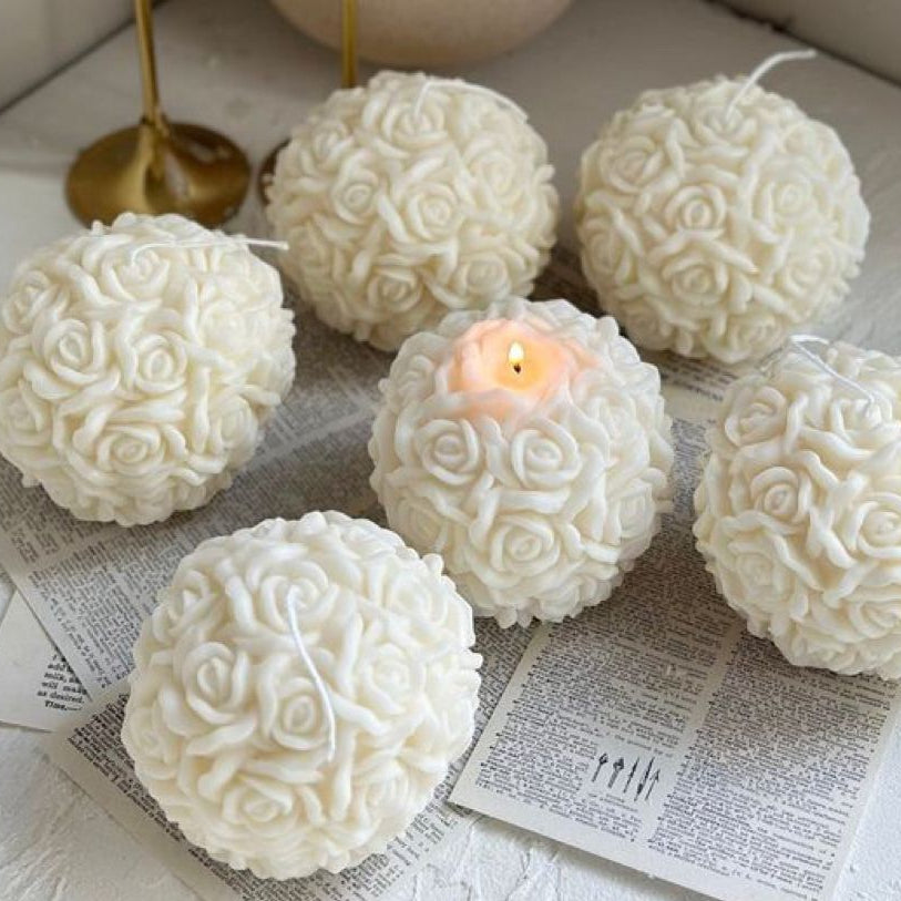 Candela Bouquet di Rose in cera di soia – foto 5